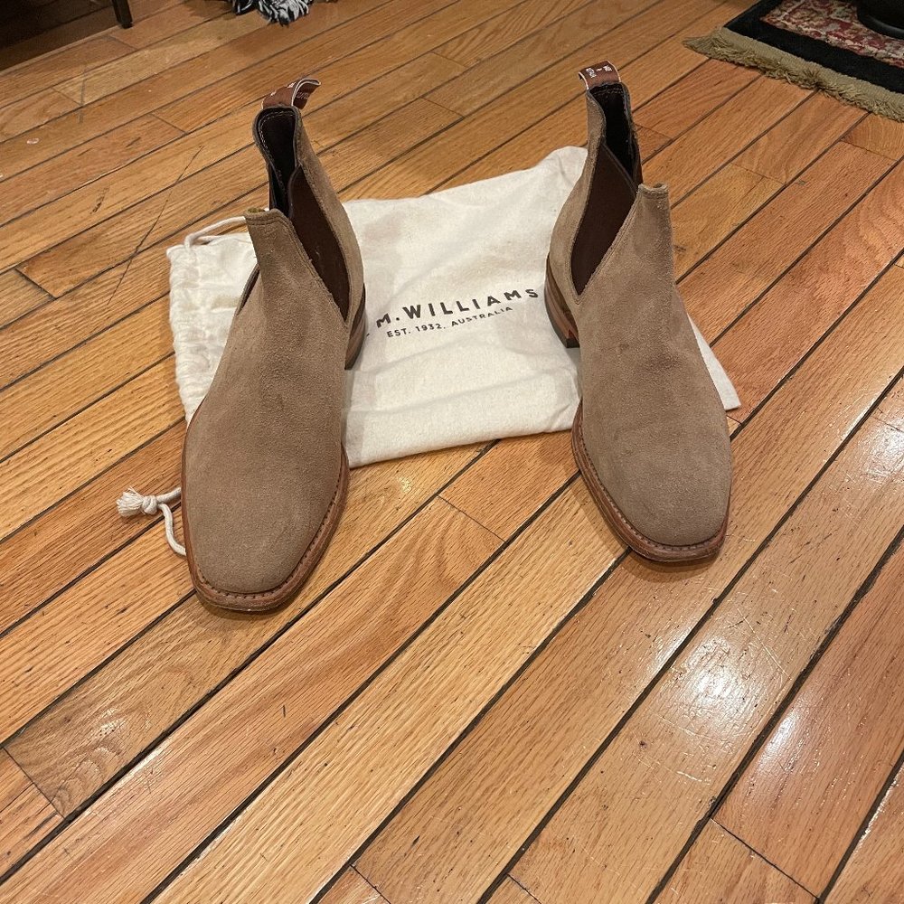 RM Williams Men's Sydney Suede Chelsea Boot